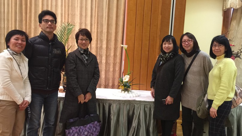 Alumni at Ikebana International Kobe Chapter - Flower Exhibition